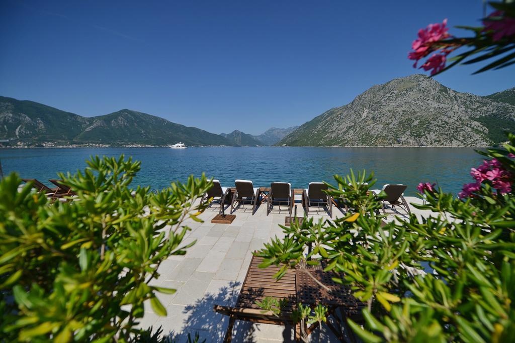 Vila Nikcevic Apartments Kotor Bagian luar foto