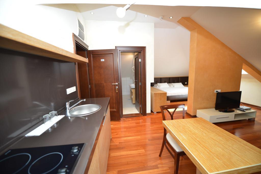 Vila Nikcevic Apartments Kotor Ruang foto